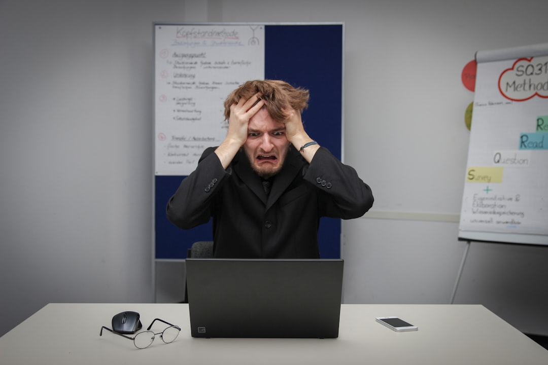 5 errores comunes al elegir tu primera herramienta de email marketing - Opinión | ComparaMail